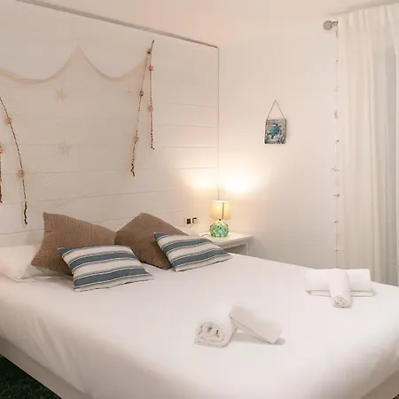 Welcs 230 Pda Con Terraza Junto Al Mar *